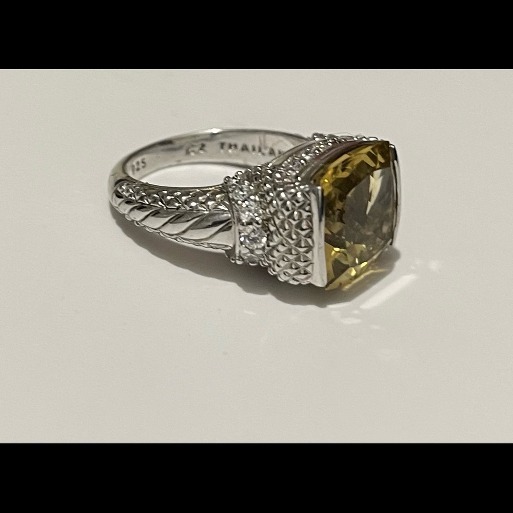 Judith Ripka 925 ring - Picture 2 of 12